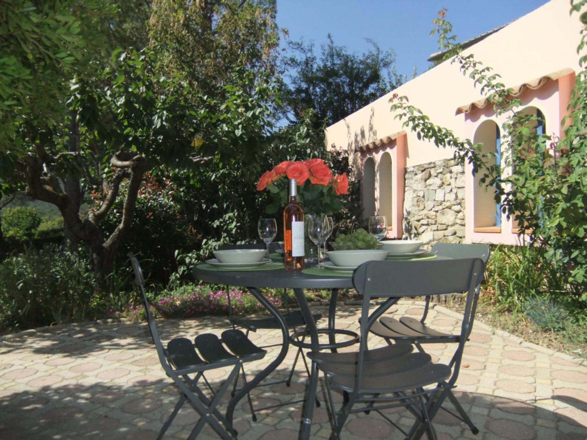 Locations De Vacances Les Flacheres Dieulefit Room photo
