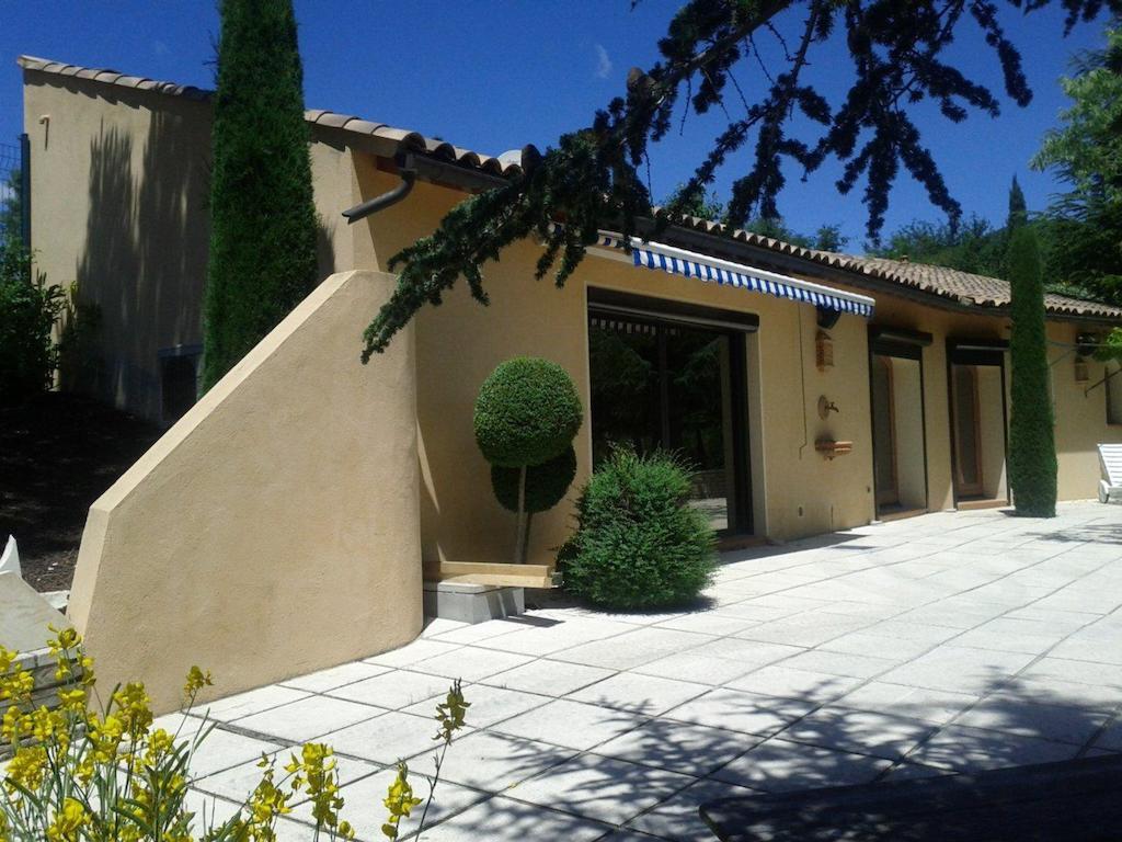 Locations De Vacances Les Flacheres Dieulefit Room photo