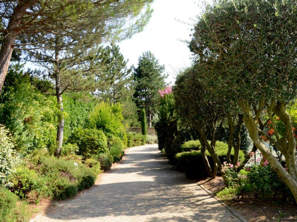 Locations De Vacances Les Flacheres Dieulefit Exterior photo