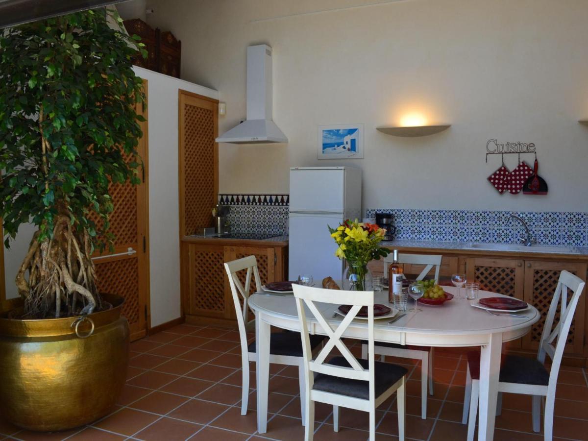 Locations De Vacances Les Flacheres Dieulefit Room photo